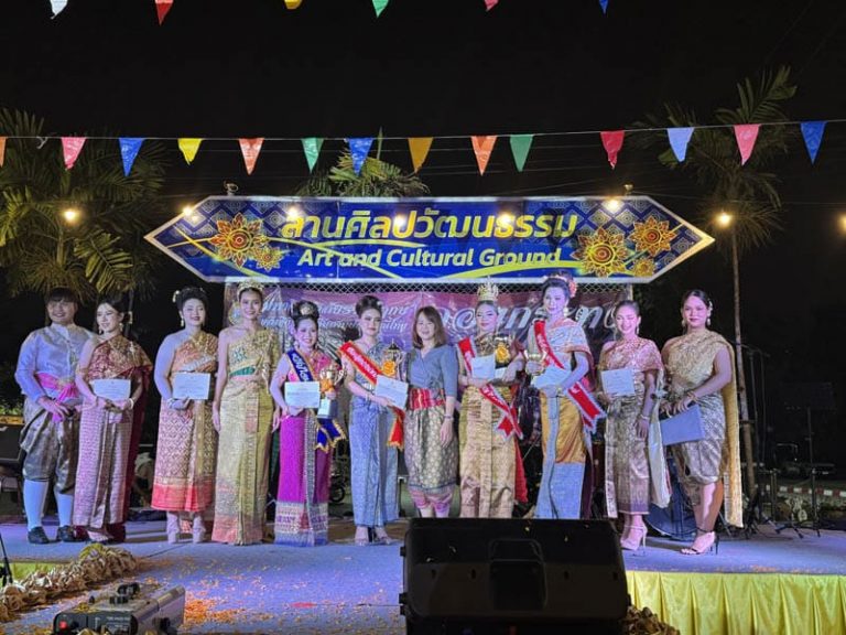 2025 学年 传统水灯节活动