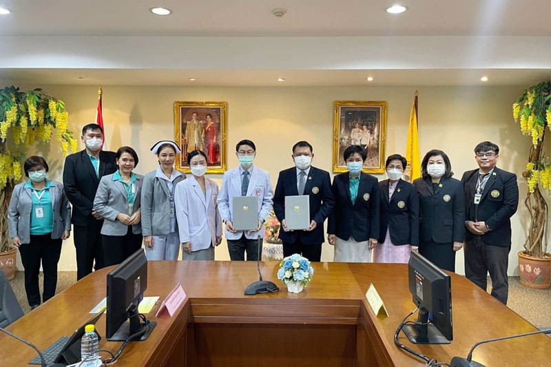 与Bangpakok 8医院签署谅解备忘录