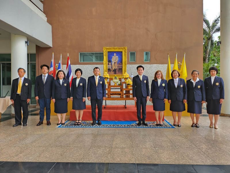 哇集拉隆功国王陛下诞辰祈福仪式