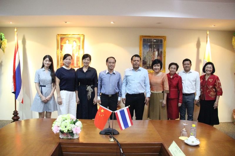 2019年10月1日海口经济学院领导带领团队赴瑞嘉普大学进行访问